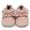 Flat shoes Carozoo Baby Shoes Leather Children Slippers Girl born Babi Boy Prewalker First Walking For 231216