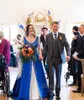 Vestido de novia de línea A con bordado vintage, vestidos de novia largos de satén azul real y blanco, bata victoriana con cuello en V y abertura frontal, manga acampanada, vestidos de novia de talla grande