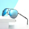 2022 Fashion Men Cool Aviation Style Gradient Sunglasses Vintage Brand Design Sun Glasses Oculos De Sol Masculino