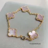 Designer smycken Van Clover Armbands Van Clover Armband Fyra Leaf Clover Armband Mother of Pearl 18ct Guldmärke Love Charm Armband Crystal Diamond