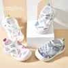 Flat shoes Toddle Mesh Tennis Summer Baby Knit Sneakers Soft Sole Infant Slipon Sport Sandals Cute First Walkers Net Footwear 231216