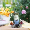 Dekorativa föremål Figurer Frog Bucket Harts Flower Pot Fun Small Animal Decoration Outdoor Garden Staty Ornament Lawn Yard 231216