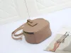 Designer de luxe Boite Chapeau sac rond gâteau peau de vache épaule sacs à bandoulière Nano sacs à main embrayages femmes téléphone caméra sacs à main AAA