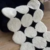 Tappeti Tappeto floccato soffice e spesso di alta qualità per soggiorno Stile Ins Bianco Nero Cerchio Peluche Comodino Tappetino antiscivolo Tappetini per porta da bagno 231216