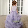 Flickaklänningar elegant lila puffiga ärmlösa blommaflickor för bröllop 2023 Princess Lace Ball Gown Kids Pageant First Commonion Gowns