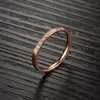 Bröllopsringar Jeemango Ankomst Rose Gold Color Simple Jewelry Inlaid Cubic Zirconia For Women Rostfri Steel Ring JR19171