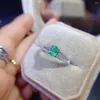 Anelli a grappolo Personalizzati di alta qualità in argento sterling 925 da 4 mm 6 mm con smeraldo naturale taglio ovale da donna per coppia