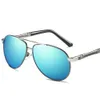 2022 Fashion Men Cool Aviation Style Gradient Sunglasses Vintage Brand Design Sun Glasses Oculos De Sol Masculino