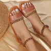 Sandaler 2023 Summer Fashion Flats Buckle Strap Beach Shoes Women Casual Leopard Low Heel Open Toe Sexy Ladies