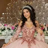 Różowa suknia z koralikami sukienki Quinceanera aplikacje koronkowe długie rękawy słodkie 16 sukienki suknie konkursowe vestido de 15 anos