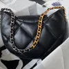 2024 neue Stil Designer-Umhängetaschen 10A Spiegelqualität Frau Luxus-Handtaschen Pack gesteppte Designer-Umhängetaschen Luxus-Sling-Unterarmtasche 19 kostenlose Versandtasche