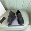 2024 Nouvelles chaussures de créateurs Chaussures de sport de luxe européennes et américaines pour hommes Noir, Blanc, Gris, Couleurs polyvalentes Chaussures de sport avec boîte parfaite