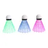 Badminton Shuttlecocks 3PCS LED Badminton Ball Shlowing Light Up Plastikowe Badminton Shuttlecocks Kolorowe kulki oświetleniowe 231216