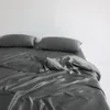 Conjuntos de cama Liv-Esthete 100% Silk Bedding Set Dark Grey Quilt Duvet Cover Set Queen King Fronha Folha Plana Conjunto de Roupa de Cama 4 PCS 231216