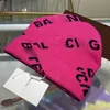 الشتاء Desingers Balencaigaities قبعة دافئة حماية الأذن حماية الأذن مزاج غير رسمي Cap Cap Caps Europe Tide 2 Color