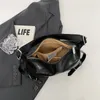 Kvällspåsar Leftside Silver Leather Crossbody for Women Luxury 2023 Y2K Korean Fashion Underarm Shoulder Bag Female Arm Pit Handbags 231218