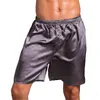 Caleçons Pantalons de plage sous-vêtements 3XL pyjama court pour homme short à cinq points en soie satinée pour homme pyjama ample boxer classique de couleur unie L231218