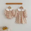 Vestidos de menina 2023 roupas combinando com irmãs para crianças crianças vintage floral impressão série smocked vestido smocking romper toddlers outfit