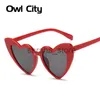 Lunettes de soleil Owl City Heart Lunettes de soleil Femmes Vintage Coeurs rouges en forme de lunettes de soleil Dames Rétro Marque Designer Lunettes 90s pour les nuances féminines J231218