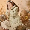 Para baixo casaco 2023 crianças inverno parka neve menina moda xadrez com capuz pato branco jaqueta crianças à prova de vento quente outwear xmp225 231218