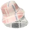 Berretti piccoli per toppe di colore fresco cappello da pescatore fuzzy casual reticolo bacino Windpro