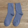 Frauen Socken Vintage Stylish solide komfortable Frühlingsmode Großhandel Baumwollgestricke hochwertige niedliche Trendy