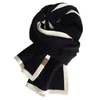 スカーフの冬の厚い温かいスカーフ女性のウールのニットカラーマッチング汎用性のある冷たい抵抗性ショールアクセサリー