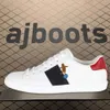 Nieuwe Mode G Mannen Vrouwen Ace Designer Schoenen Luxe Kwaliteit Snake Zwart Wit Leer Bee Star Streep Sneakers trainers