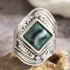 Cluster Ringe Luxus weibliche Square olivgrün Ring Charme Silber Farbe Hochzeit für Frauen trendy türkisfarbene Stein Engagement Schmuck Schmuck