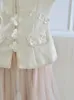 Casual Dresses Elegant Tweed 3D Flowers Pärled Cardigan Jacket Mesh Cut Ruffled High-midjig kjoldräkt Autumn i Women 2 Pieces Set