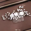 Pinzas para el pelo de flores blancas, peines de perlas hechos a mano, diademas de diamantes de imitación, accesorios de boda, tocado de joyería nupcial para mujer