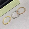 Bröllopsringar högkvalitativa rosguld ris pärla ring kvinnors vanliga ring härlig söt enkel modeparty lyx smycken gåva 231218