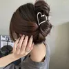 Fermagli per capelli in metallo a forma di cuore per donna Fermagli per capelli eleganti francesi Moda coreana Accessori per forcine per ragazze di granchio