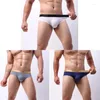 Underpants homens roupa interior gelo seda traceless respirável confortável frente centro filme de pressão convexo saco triângulo calças