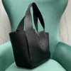 Bea Tote Designer Handbags Luxurys الكتف أكياس كبيرة سعة حقيبة تسوق جلدية عالية الجودة عالي الجودة نساء سوداء كروسوديس الأوبو أكياس أزياء جديدة