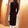 Urban Sexy Dresses Vintage Diamonds Velvet Evening Party Dress Women Elegant Slim Long Sleeve Pleated Midi Dresses Spring Autumn Korean Vestidos 231215