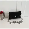 Sacos de noite Saco de envelope para mulheres rebite de prata deve pequena bolsa quadrada corrente crossbody