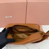 miui Borse sottobraccio Hobo in vera pelle Borsa a tracolla pochette da donna di lusso Borsa a mano da sella con pochette a tracolla Cleo Fashion Designer uomo