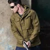 Giacche tattiche Nuovo M65 Abbigliamento militare Casual Giacca a vento tattica Trench Uomo Impermeabile Volo Pilota Cappotto Con cappuccio Uomo Giacca da campo militareL231218