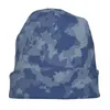 Baskenmützen Blau Digital Camouflage Camo Skullies Mützen Hüte Goth Unisex Ski Caps Warm Dual-Use-Motorhaube Stricken