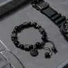 Bracelets de charme 2023 Bracelet noir pour hommes Lava Square Pierre volcanique Perles de verre mat réglable