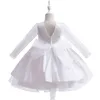 Robes de fille 2023 été à manches longues robe de soirée blanche pour fille enfants dentelle princesse filles vêtements demoiselle d'honneur robe d'anniversaire de mariage 231218