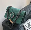 Mulheres Bolsas de ombro 5 cores Bolsa de veludo de moda de inverno Chain de carona clássica Hitchhiking Bolsa listrada Bolsa Sweet Retro Buckle Women Burse 829-2#