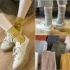 Frauen Socken Vintage Stylish solide komfortable Frühlingsmode Großhandel Baumwollgestricke hochwertige niedliche Trendy