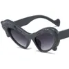 Hip Hop Sonnenbrille Damen Sonnenbrille Anti-UV-Brille Lustige Brillen Einfachheit Ornamental Cat Eye Google 5 Farben