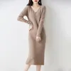 Robes décontractées 2023 Mode Laine Chaud Femmes Pull Robe Automne Hiver Slim Manches Longues Col V Tricoté Pull Femme