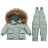 Ensembles de vêtements Ensemble d'hiver pour enfants Ensemble de vêtements -30 degrés Down Jacket Combinaison bébé garçon Parka vraie fourrure fille enfant en bas âge épais chaud Snowsuit 231218