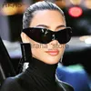 Okulary przeciwsłoneczne Nowe okulary przeciwsłoneczne Y2K Goggle Women 2000s Punk Bat Sun okular