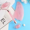 Massaggio viso con rullo al quarzo rosa naturale Set di strumenti Gua Sha Lifting facciale Cura della pelle Massaggiatore per il corpo in pietra di cristallo Prodotti di bellezza