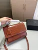 Crossbody designers väskor glansiga äkta cowhide retro quisite solnedgång kvinnor lyxkedja enkel axel klassisk kuvert plånbok fritid svarta messenger väskor